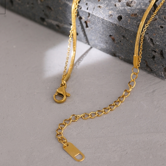 Amazing Coin Round Pendant Necklace - Picture 3 of 7